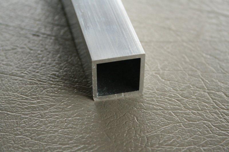 vierkante koker brut 15x15x1,5mm vierkante koker brut 15x15x1,5mm