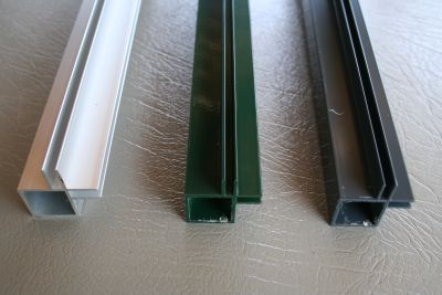 profielen 20 x 20 x 1,5mm met 2 flens binnenhoek 3 of 4mm profielen 20 x 20 x 1,5mm met 2 flens binnenhoek 3 of 4mm