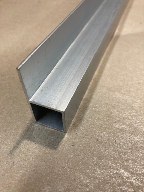 profiel 20x20mm met 1 flens 20mm brut extra profiel 20x20mm met 1 flens 20mm brut extra