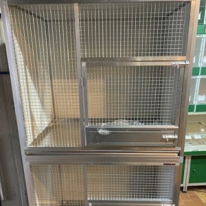 aluminium kooien b104xd76xh90cm met 3 vaks voederplateau